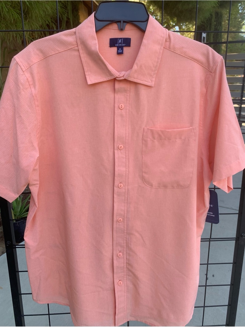 NWT George Men's Short-Sleeve Button-Up Shirt in Light Peach